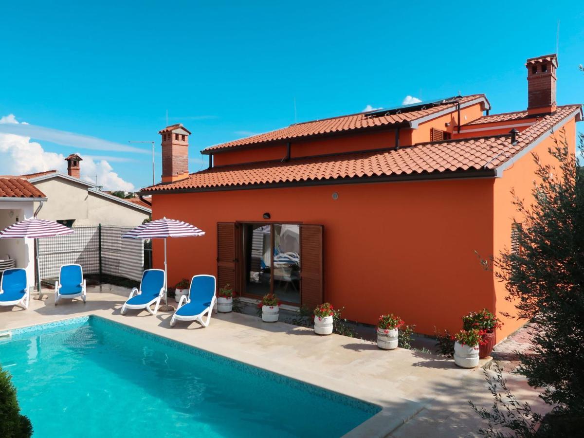 Starci - Lbn406 By Interhome Vakantiehuis